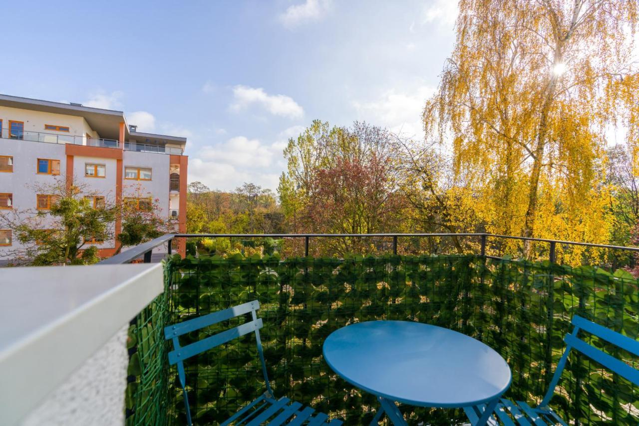 Apartment Poznan Park Cytadela By Noclegi Renters Exteriér fotografie